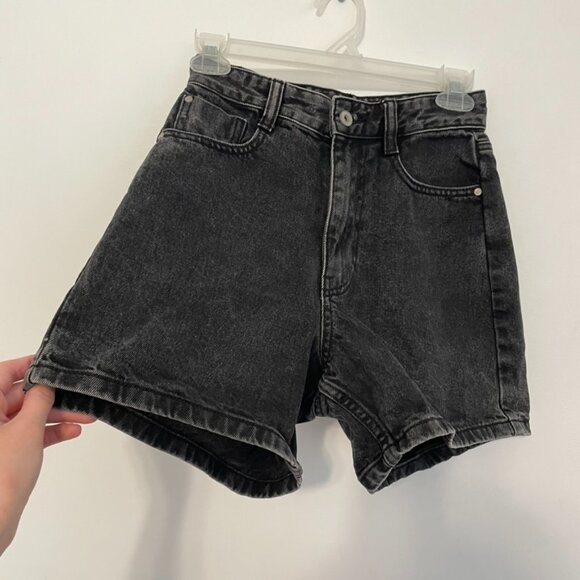 ZARA Basic Z1975 Mom Fit High Waist Shorts Black High Waisted Denim Jean 90s Y2K - Picture 7 of 16